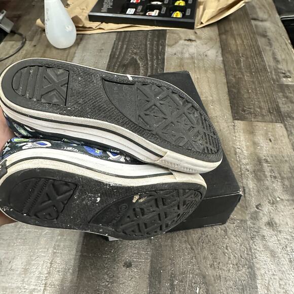 Converse Kids Size 13 A02967F Space Chuck Taylor Easy On Astronaut Galaxy - Picture 6 of 10